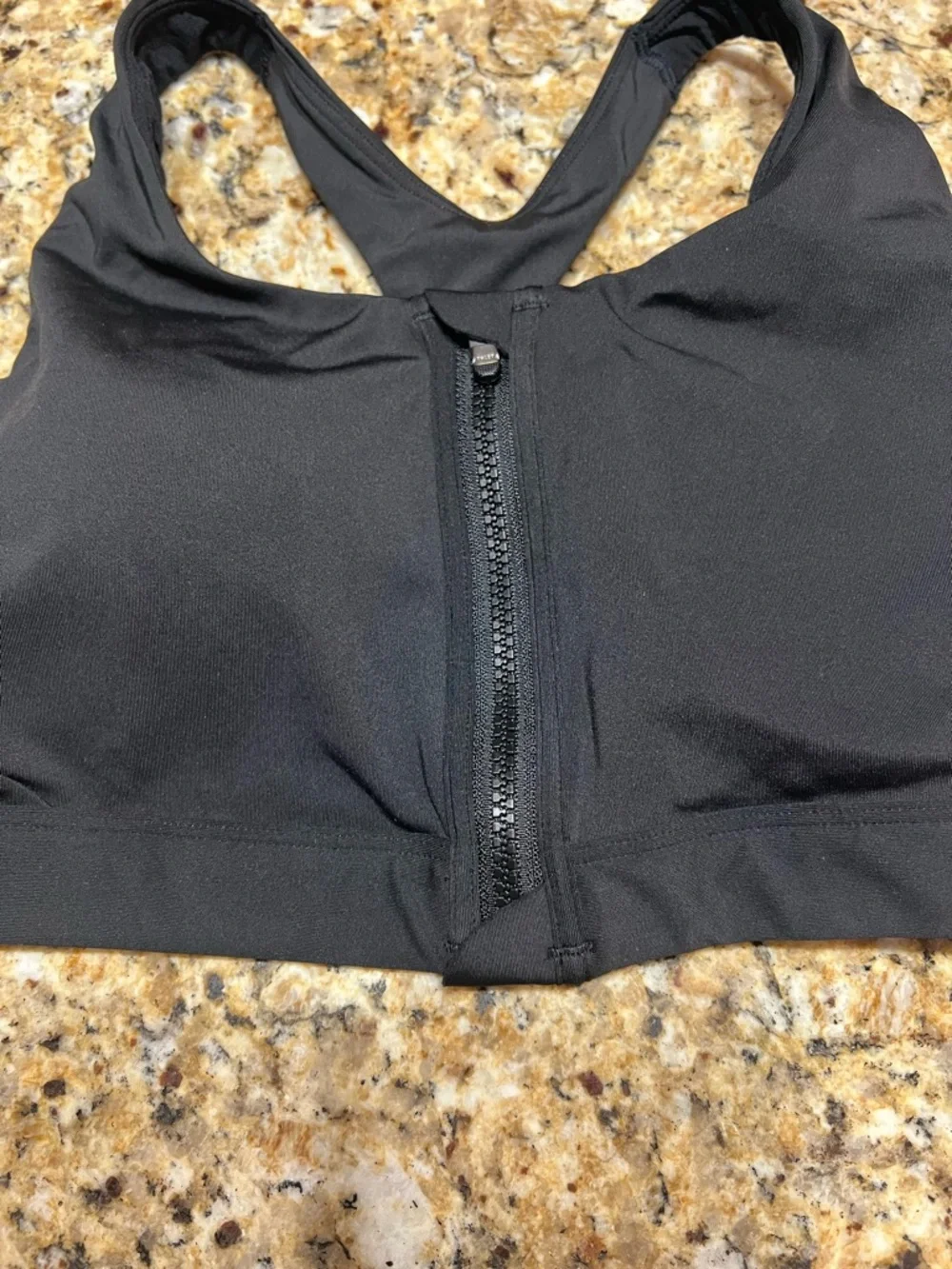 New - Athleta Ultimate Zip Front Sports Bra D-DD in Black | Size Large